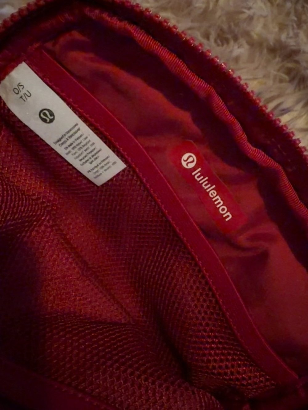 Lululemon Everywhere Belt Bag - Picture 7 of 10
